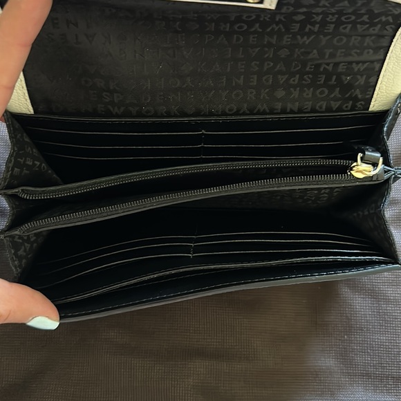Kate Spade Handbag & Wallet - Picture 5 of 8